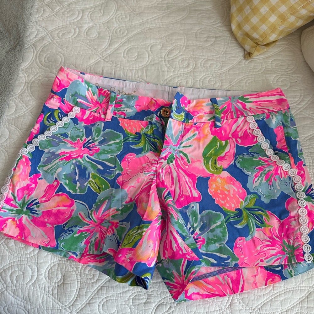 Lily Pulitzer Callahan shorts size 8